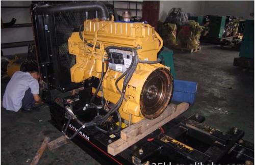 辽宁柴油发电机维修_COPY