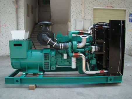 辽宁1100kw康明斯柴油发电机组